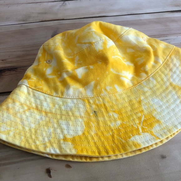NWOT WILD FABLE Bucket Hat - Yellow - Picture 4 of 9